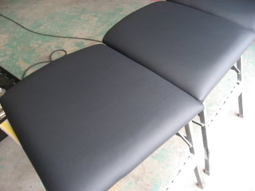 他の写真3: ■￥５，２５０〜　食卓椅子（ダイニングチェア）座面表皮めくれ・破れ　張替え