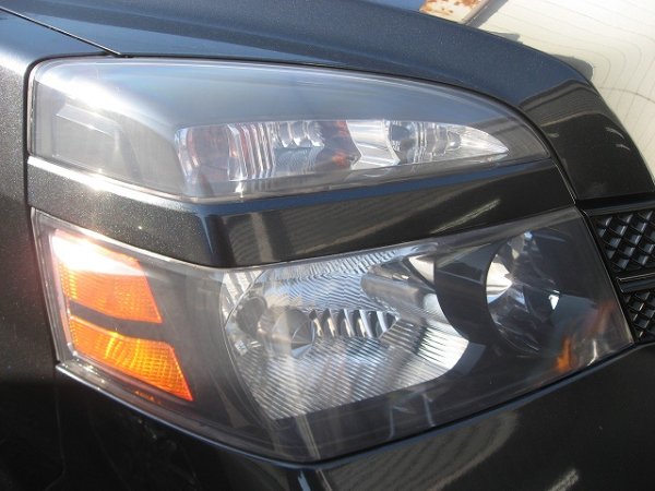 画像4: ■施工例■　トヨタ　ヴォクシー　ヘッドライト劣化・黄ばみ除去＋コーティング