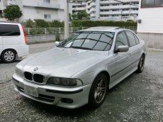 画像1: ■基本料金片側６，０００円〜　■施工例■　ＢＭＷ５シリーズ（Ｅ３９・後期）　ヘッドライトレンズの劣化・曇り・被膜剥がれの磨き＆コーティング (1)