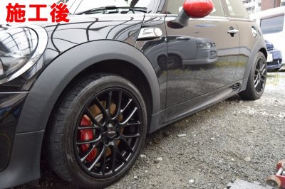 画像3: ■基本料金１５，０００円〜　■施工例■　ＭＩＮＩ　ＪＣＷ（ジョンクーパーワークス）純正アルミホイール（１７インチ・ブラック塗装）ガリ傷修理　福岡市でアルミホイールのガリ傷補修・修正はオートエージェンシーまで