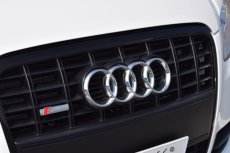 画像9: ■売約済■ＡＵＤＩ　Ａ４　２．０ターボクワトロＳライン　サンルーフ　ＵＳＤＭ (9)